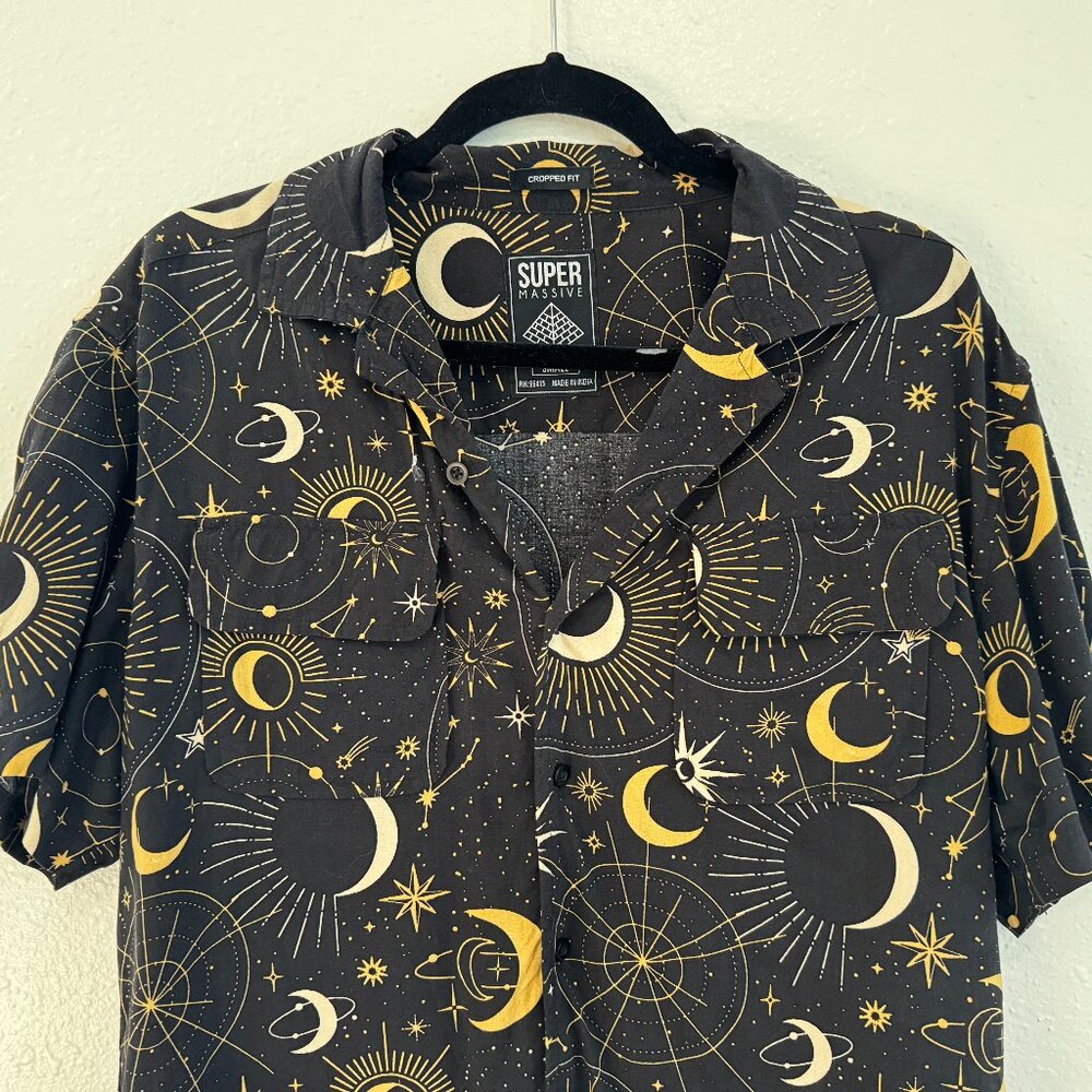 SUPER MASSIVE Celestial Sun + Moon Cropped Button-Up Shirt 🌞🌑🌙  Size Small - Picture 2 of 7